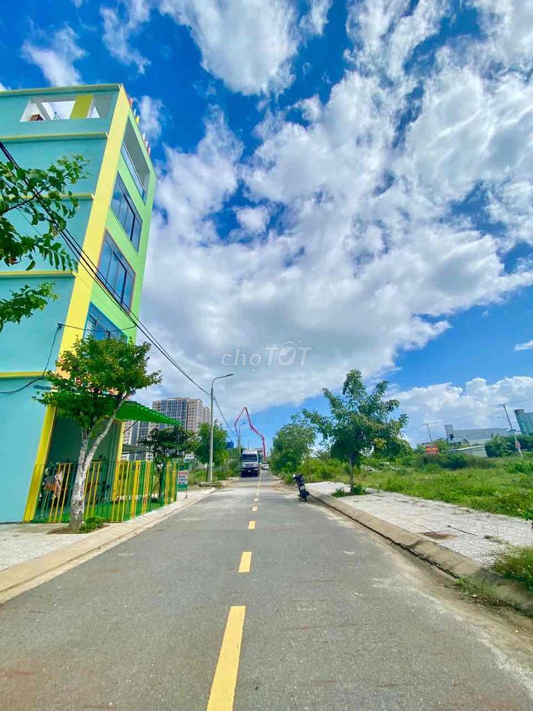 4648222 ảnh đại diện 1