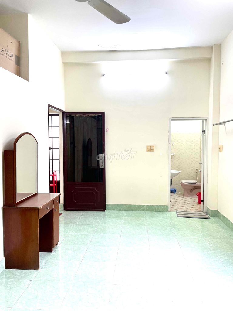 4649054 ảnh đại diện 1