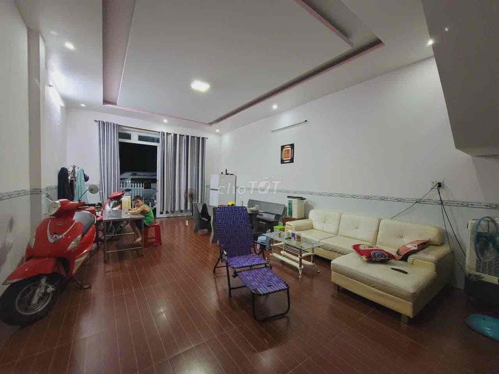 4647782 ảnh đại diện 1
