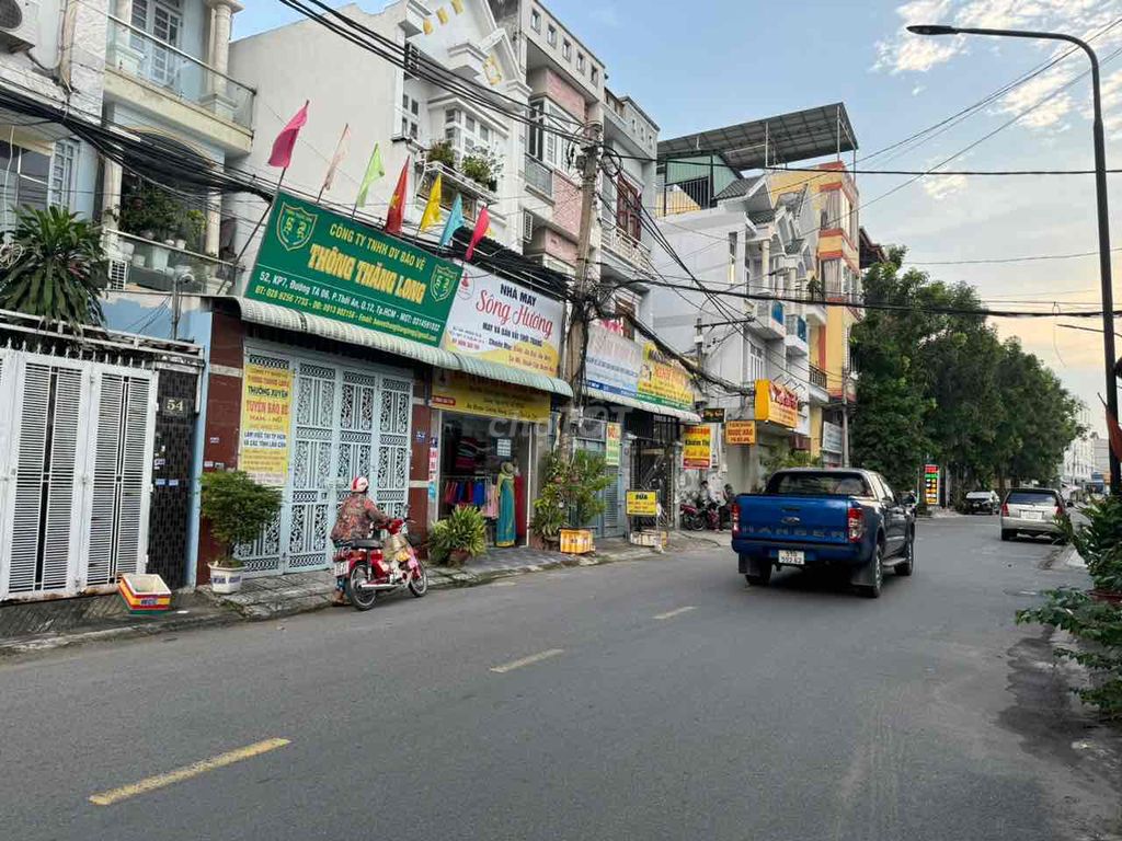 Nhà Cấp 4 Ngay Cityland Nguyễn Văn Lượng, 8X17M Hẻm Xe Tải Thông