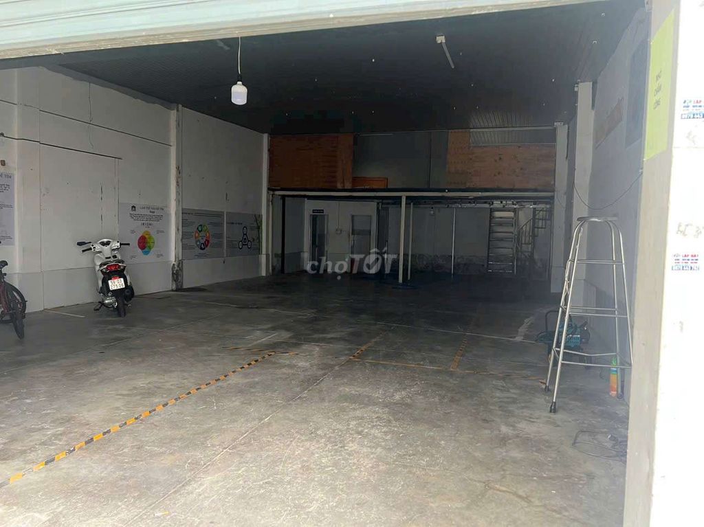 Kho-Xưởng 200M², Gần Chợ Tân Hương