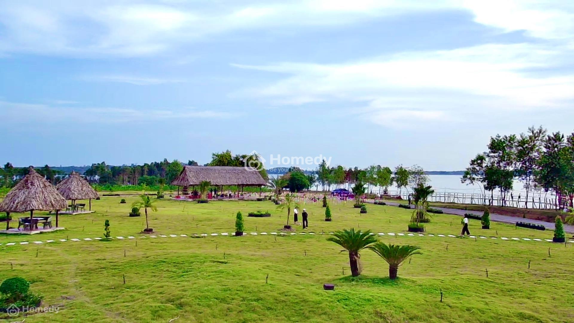 Đất View Hồ Sinh Thái Bình Phước. Gía 150Tr/1000M2. Có Hỗ Trợ Ngân Hàng. Đường 18M. Sổ Riêng