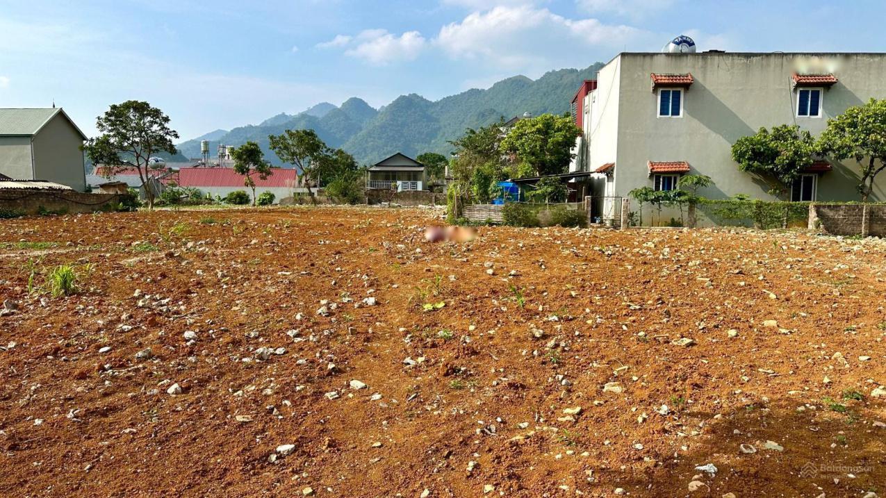 Cần Bán Nhanh Lô Đất 1 M2 Tại Huyện Mộc Châu - Sơn La, Giá 11 Tỷ