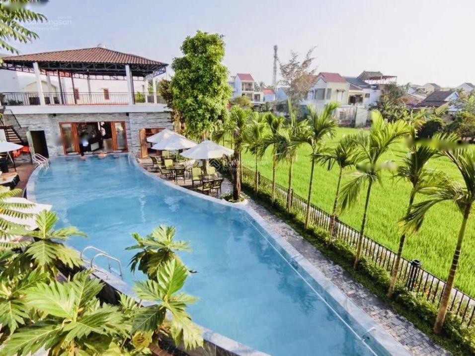 Cần Bán Villa Hotel Du Lịch Đường Lý Thường Kiệt , Sơn Phong , Tp. Hội An - Diện Tich : 1500M2 -