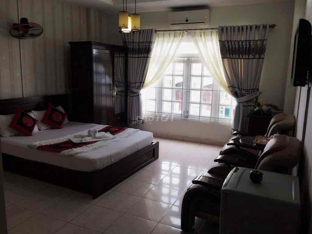 ✅Bán Khách Sạn 2 Mặt Tiền Gần Sân Bay Tân Sơn Nhất - 7 Tấm - 19 Phòng