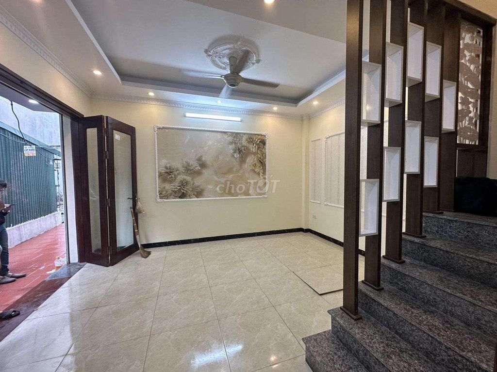 Bán Nhà 4 Tầng Phúc Lợi Long Biên Sát Vinhomes Riverside Gần Vinh Tuy