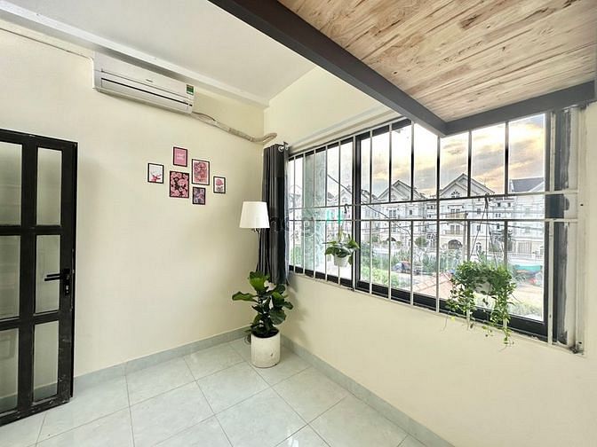 Phòng Duplex Full Nội Thất, Cửa Sổ Lớn Tân Phú