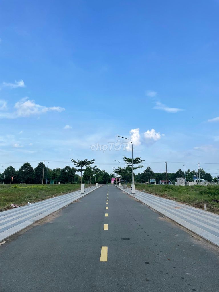 Cần Ra Gấp Lô Đất Gần Sân Bay Lộc An, Giá Chỉ 700 Triệu