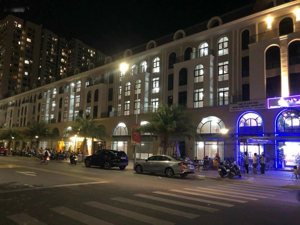 Cần Cho Thuê Nhà Phố Shophouse Vinhomes Grand Park Tại 9 - Tp Hồ Chí Minh, Giá 70 Triệu/Tháng