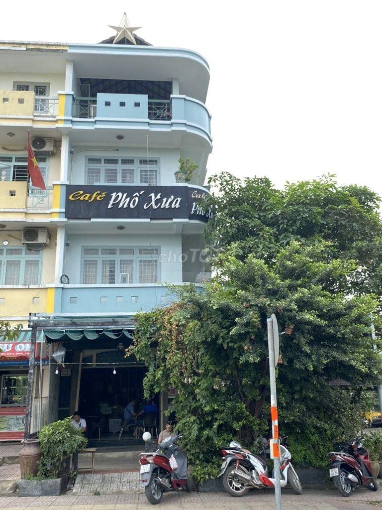 Nhà Số 1110A1 Đ. Phạm Văn Đồng, P. Linh Đông, Tp Tđ, Tp Hồ Chí Minh
