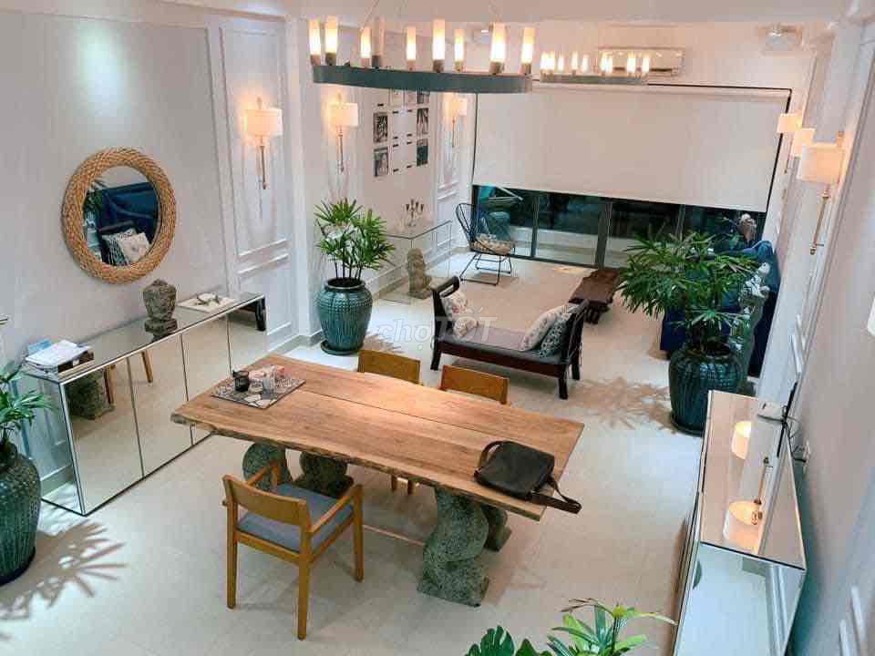 Căn Hộ Penthouse 2 Phòng Ngủ 3 Tầng Cao Cấp_Luxury Style_Chỉ Tính Điện