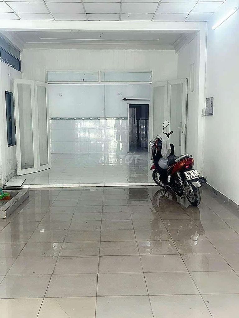 Nhà Làm Kho Văn Phòng 5×27M Tam Bình, Tam Phú