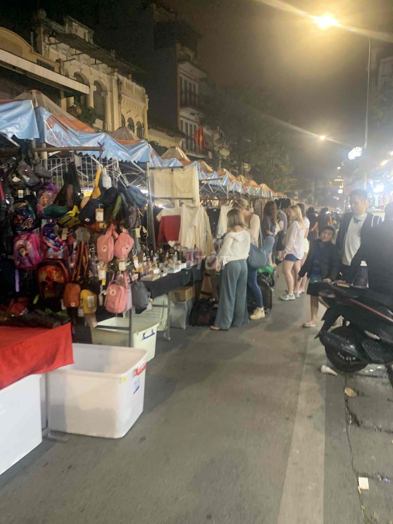 Cho Thuê Ki Ốt Chợ Đêm Đồng Xuân, Hoàn Kiếm, Trên Tuyến Phố Đi Bộ Chợ