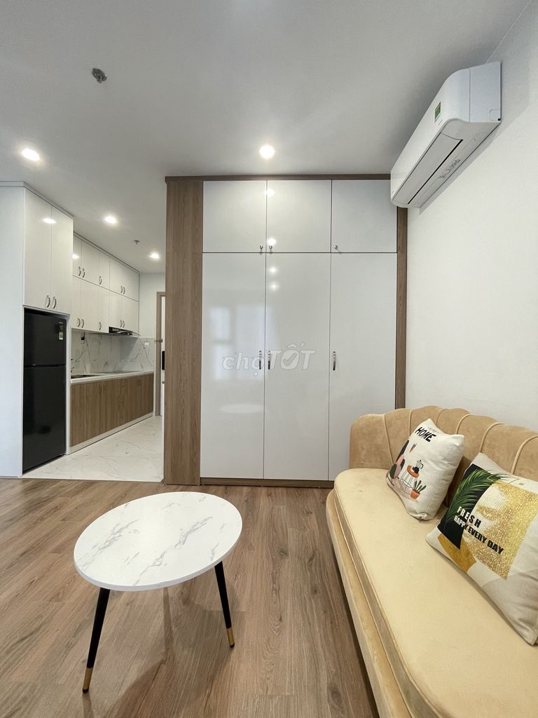 Cho Thuê Căn Hộ Studio 32M2 Full Nội Thất Mới 100% Vinhome Smart City