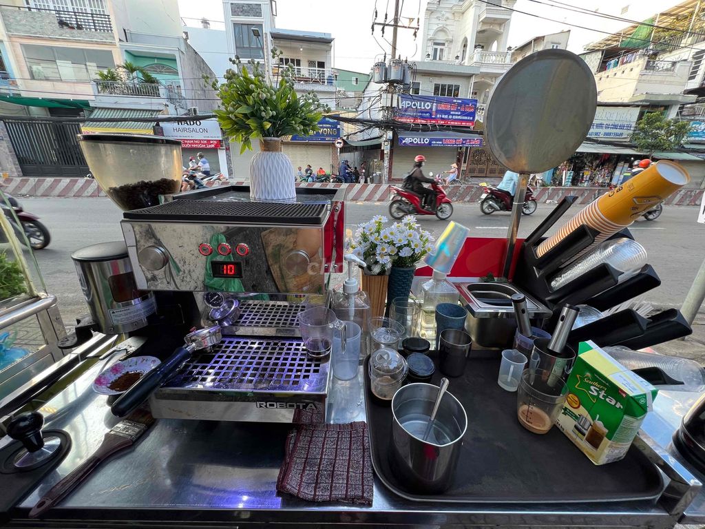 Nhượng Lại Điểm Bán Cafe Mang Đi Đang Có Khách Ổn Định Huỳnh Tấn Phát