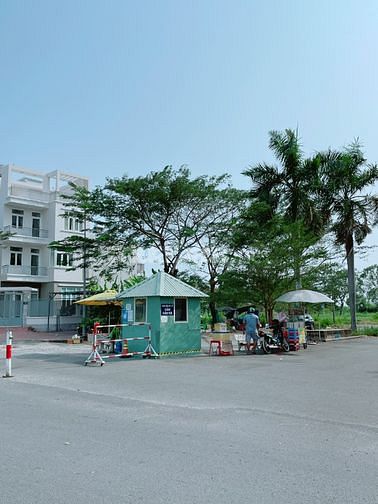 Bán Nhà Phố Khu Dân Cư 13E Intresco Phong Phú Giá Rẻ