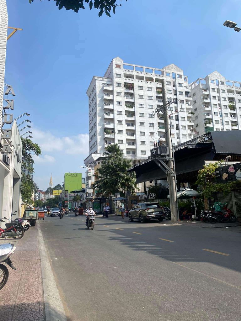 Quận1- 3Mặt Tiền, Nguyễn Trãi , (5.2X 16), 10Pn, 6Tầng