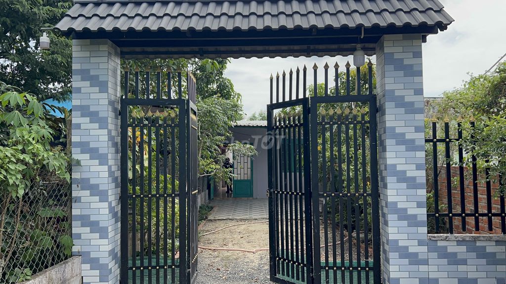 Bán Nhà+Vườn Gần 300M2 Gần Ngã Tư Tl7 Và Nguyễn Thị Rành. Giá Lỗ Nặng