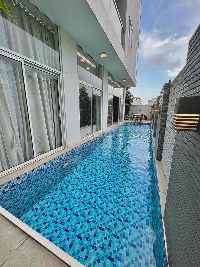 Villa Hồ Bơi Full 6Pn - Kdc Phú Xuân , Nhà Bè ( Cách Phú Mỹ Hưng 5P )