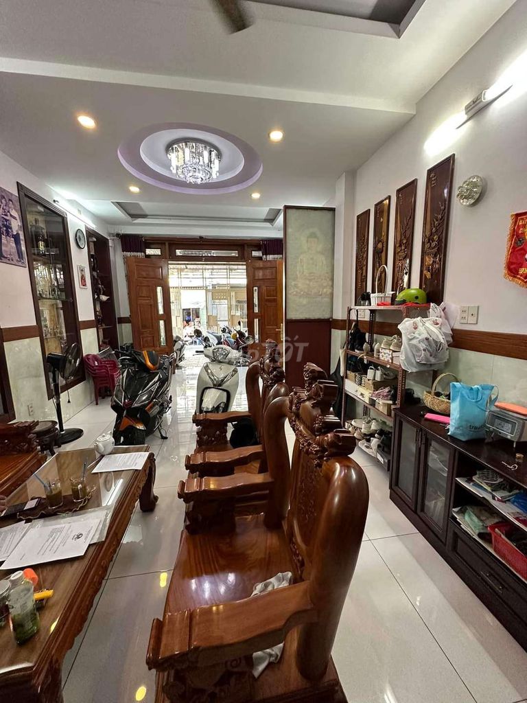 Hẻm Xe Tải Bán Nhà 3 Tầng Xinh Lung Linh Ngang Bề Thế 5M Quận Tân Phú