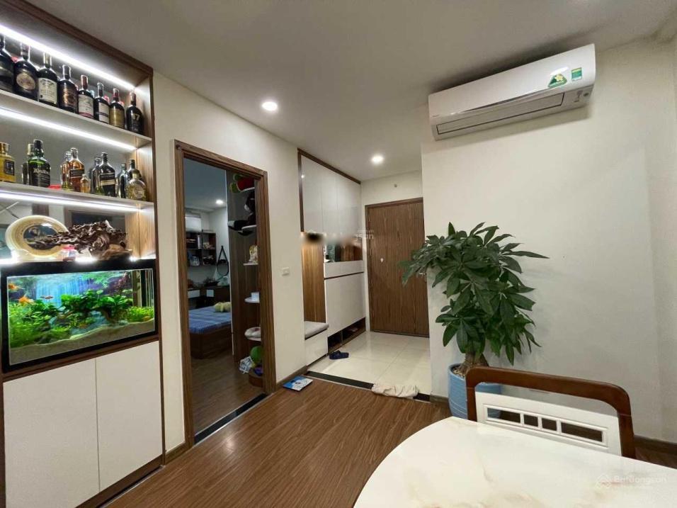 Chuyển Nhượng Chung Cư Eco Green City, 2 Phòng Ngủ, 74 M2, Giá 2.8 Tỷ Tại Thanh Trì - Hà Nội