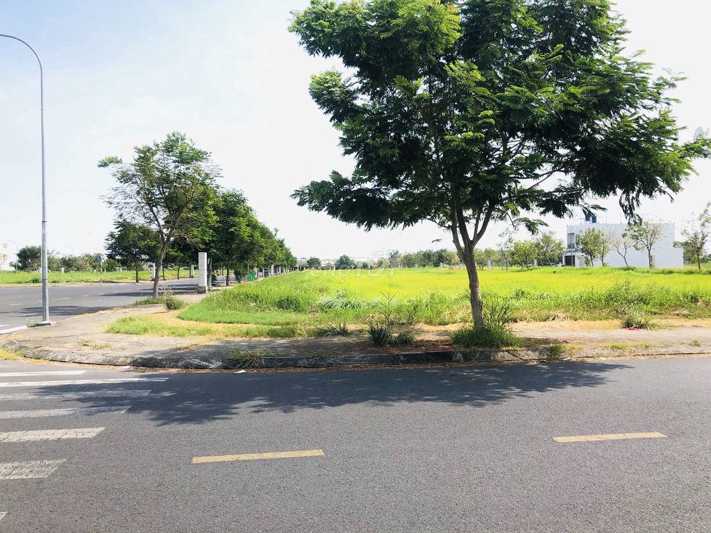 Đất Nền 112M2 Sài Gòn Riverpark Nằm Tại Thị Trấn Cần Giuộc