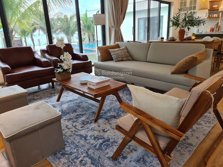 Cho Thuê Biệt Thự Của Tour Villa Beachfront Làng Chài Phan Thiết
