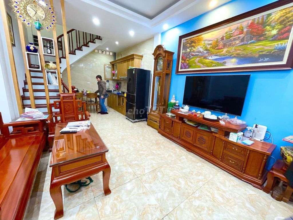 Nhà Phố G.v.minh Ba Đình,31M2X5T, 2 Thoáng, Dân Xây ,Ngõ Nông, Ở Ngay.