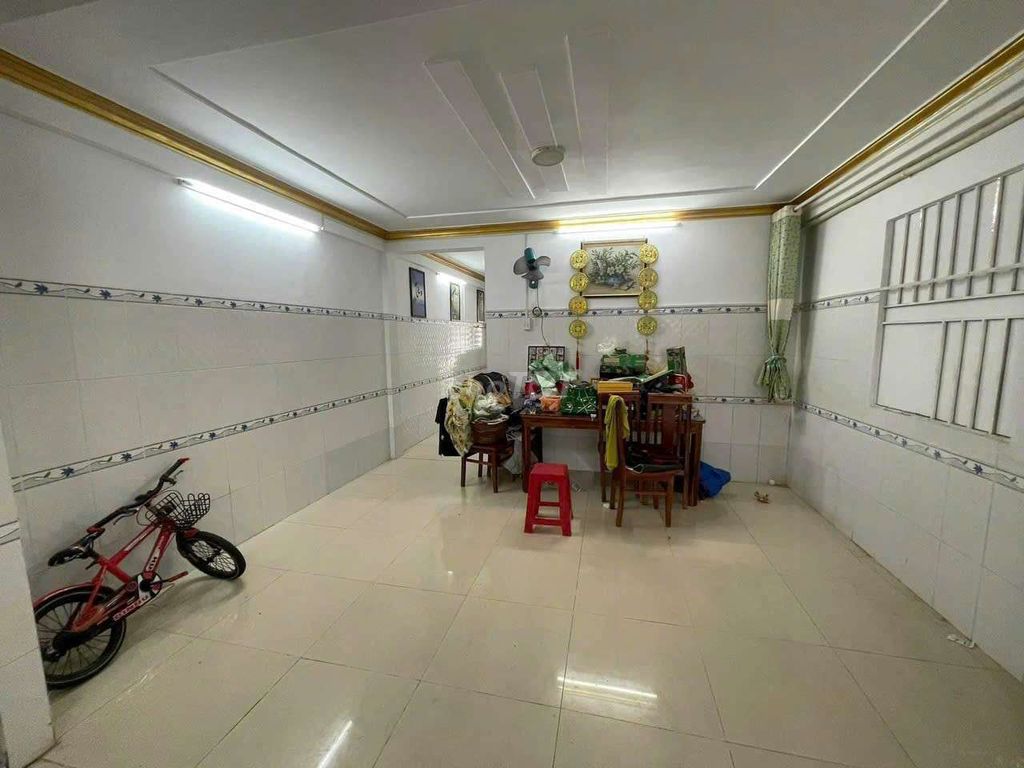 Bán Nhà Trong Chợ Thuận Đạo 4,5X19 Cấp 4 Gác Lửng