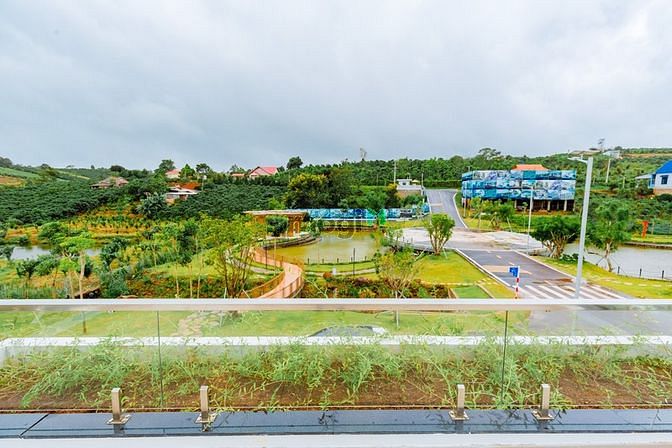 Bán Đất Tặng Nhà Full Nội Thất, Sân Vườn Hoàn Thiện Tại Bảo Lộc Giá Rẻ
