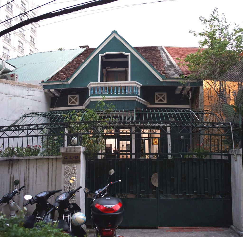 Nhà Biệt Thự Hẻm Phạm Ngọc Thạch, Mặt Bằng Kinh Doanh Cafe 100M2