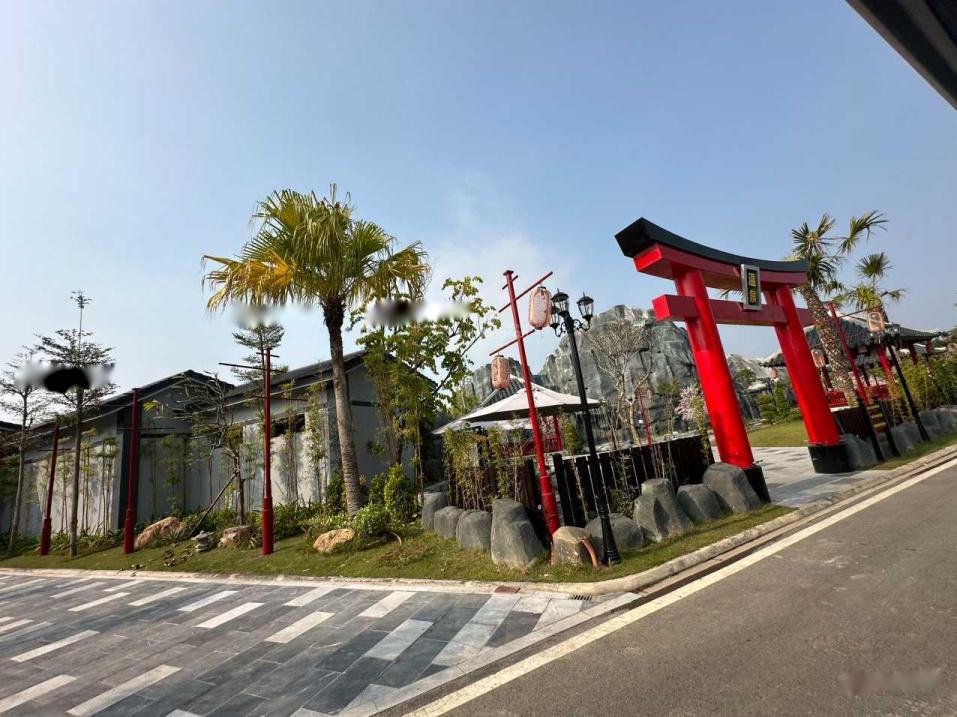 Cần Bán Nhanh Liền Kề, Biệt Thự Vườn Vua Resort & Villas, Giá 6.1 Tỷ Tại Huyện Thanh Thủy