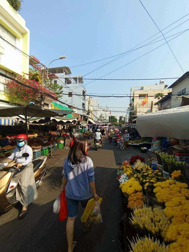 Nhà Mtkd Trong Chợ Nguyễn Sơn (6×27)