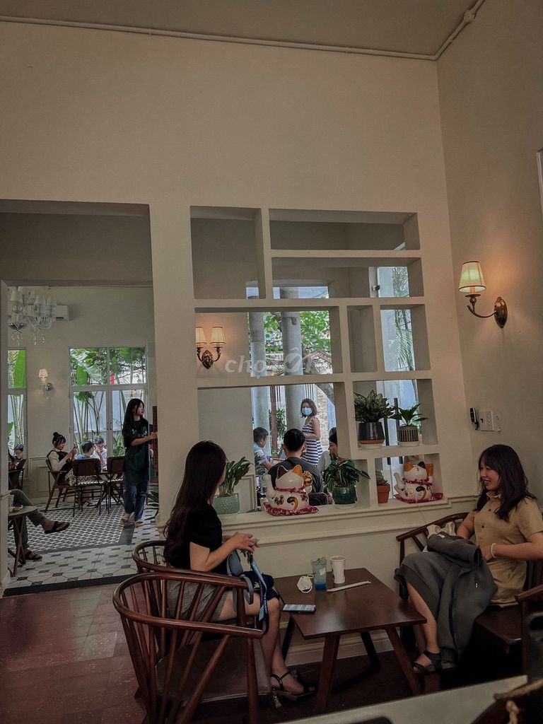 Sang Quán Cafe Sân Vườn 14X18 Lê Văn Sỹ-Q3, Doanh Thu 300-400Tr/Tháng