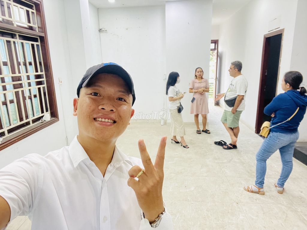 Hvl 🔴 Penhouse Bộ Công An 200 M² Full Nt 3Pn Cho Thuê