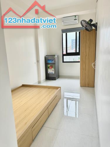 Cho Thuê Chung Cư Mini (Apartment) Ngõ 33 Chùa Láng, Đống Đa 20M2 3,5Tr/Tháng.