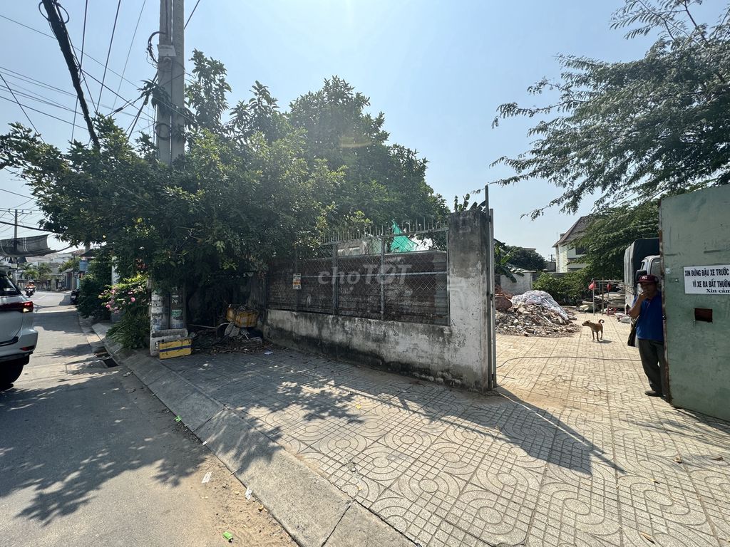 Cần Bán Đất Xây Biệt Thự Hoặc Villa ,Huyện Hóc Môn - Tp.hồ Chí Minh