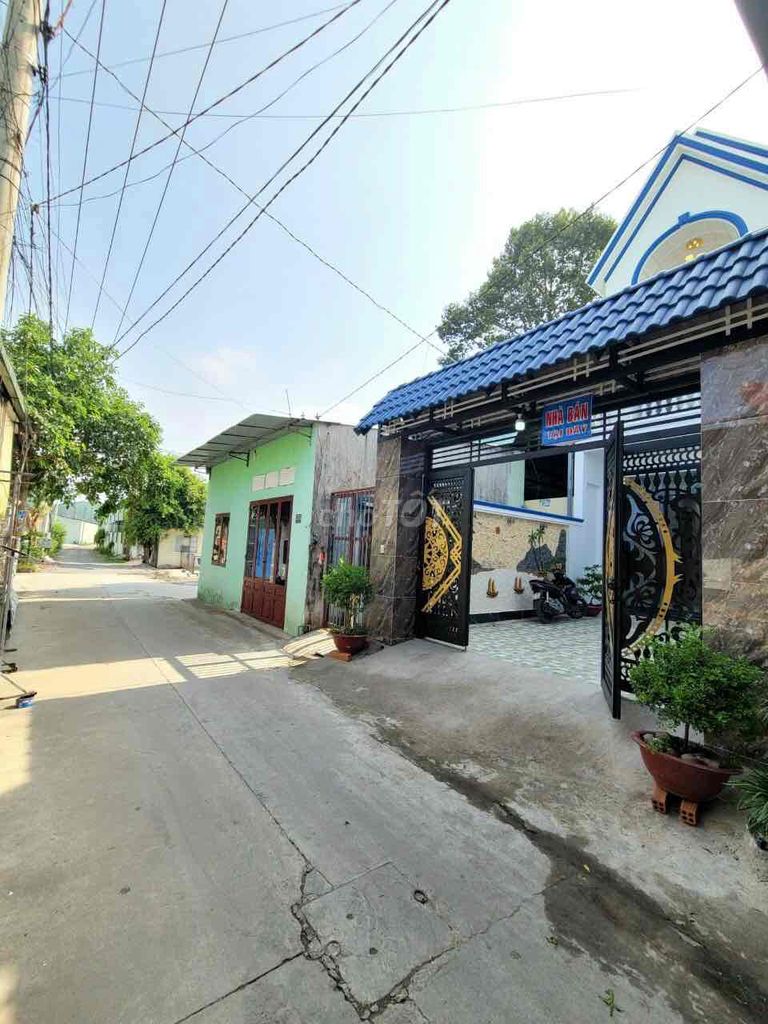 Nhà An Phú - Thuận An Kế Bên Chợ An Cơ Cách Kcn Vsip1 700M
