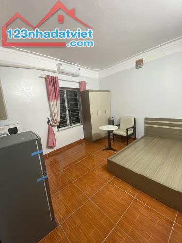 Cho Thuê Căn Apartment Giá Rẻ Tại Số 98 Ngõ 116 Phan Kế Bính, Cống Vị, Ba Đình. Chỉ 4Tr