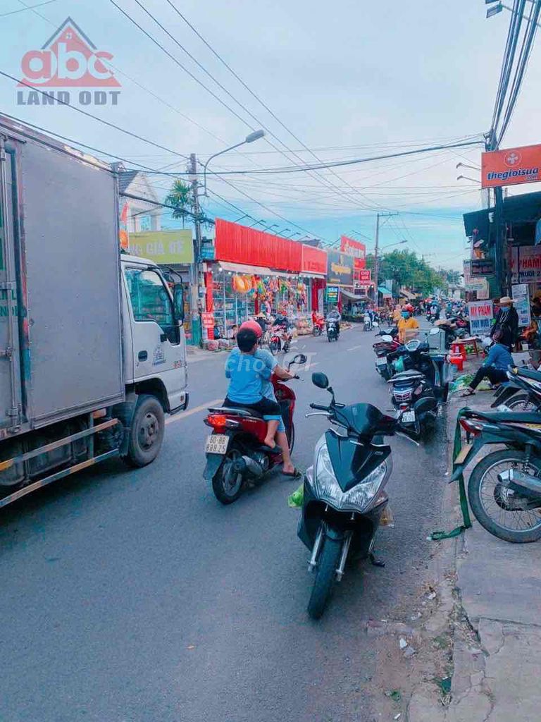 Bán Căn Nhà Mặt Tiền Đường Nguyễn Khuyến Ngay Giữa Chợ Phú Thọ P.trảng
