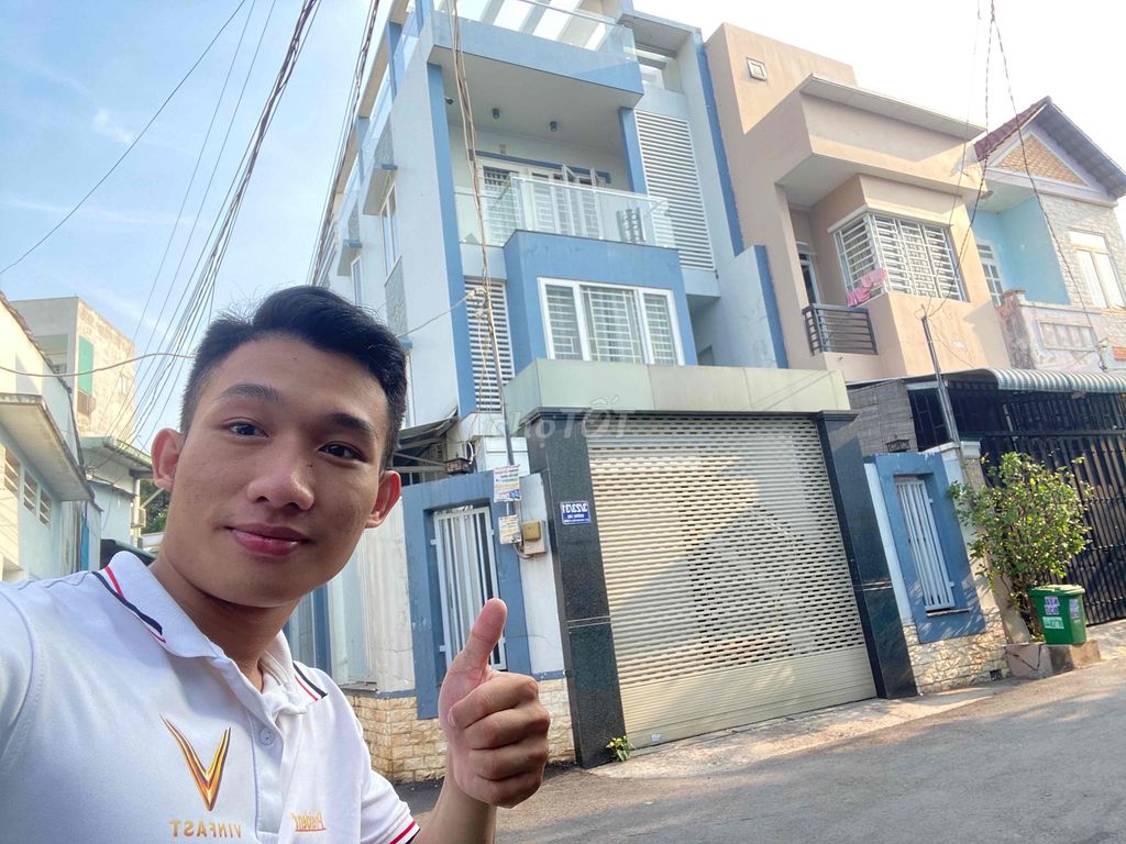 Bán Nhà Lã Xuân Oai 125M2 - 4 Tầng Hxh Thông Lê Văn Việt - Ngay Chợ