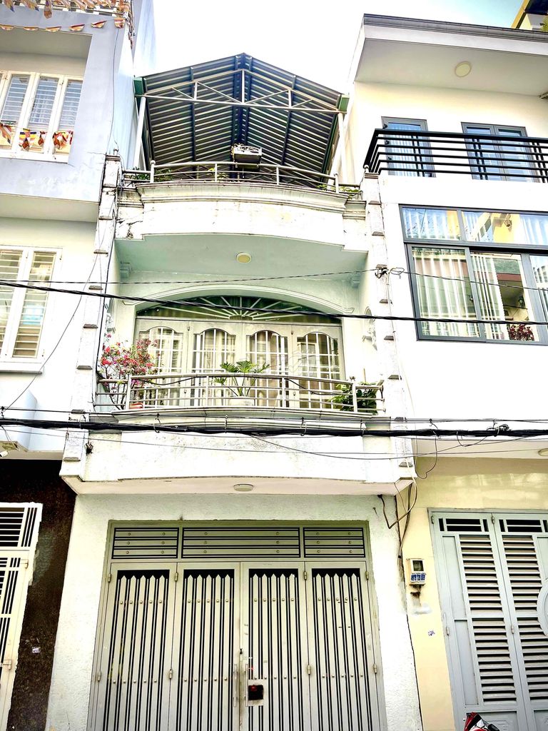 Bán Nhà Hẻm 8M Phan Văn Trị, Bình Thạnh, Gần Emar, 3 Tầng Btct.