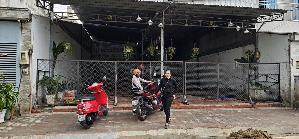 Cho Thuê Mặt Bằng 200M2 Thuận Tiện Kinh Doanh Quán Ăn, Cafe…