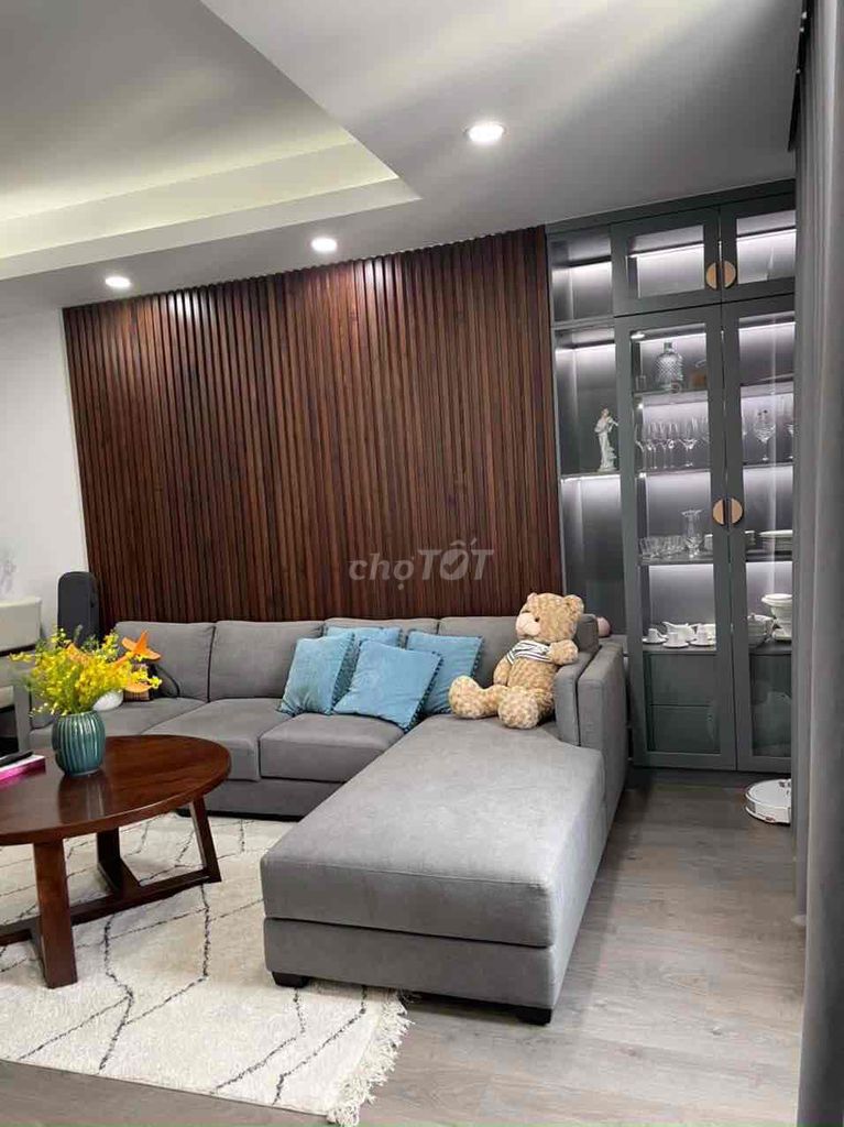 🌈The Manor 3Br 2Wc _ Full Nội Thất Mới _ Tầng Trung View Thoáng