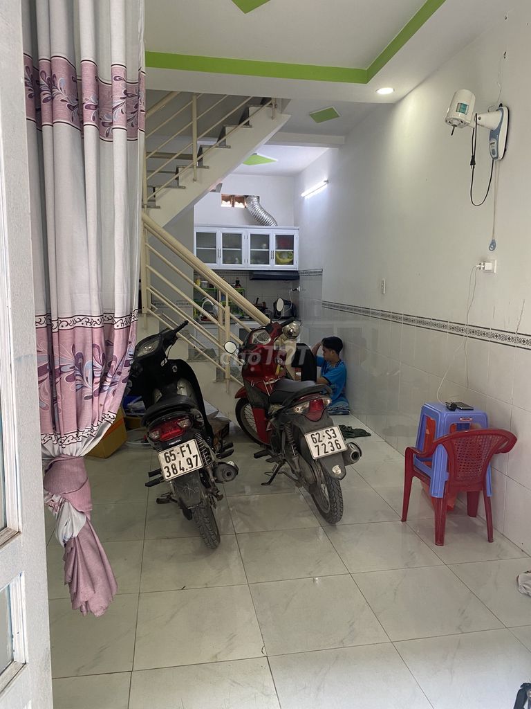 Bán Nhà Gần Chợ Vườn Lại-Trường Đh Nguyễn Tất Thành An Phú Đông 10Q.12
