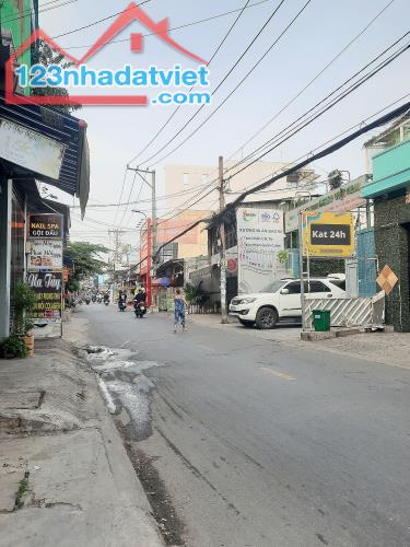 Đường 10M Nguyễn Văn Luông, Q6, 6.8X19M, Kinh Doanh Tốt, Dòng Tiền 30 Tr. Tháng