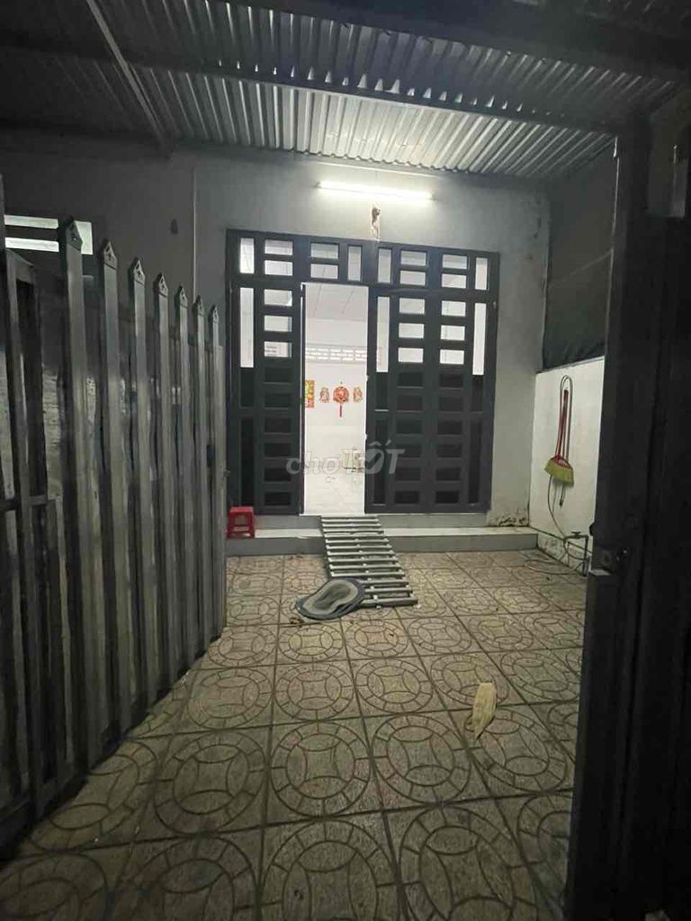 Nhà 2 Phòng Ngủ Hẻm Lt12-20 Nguyễn Văn Cừ