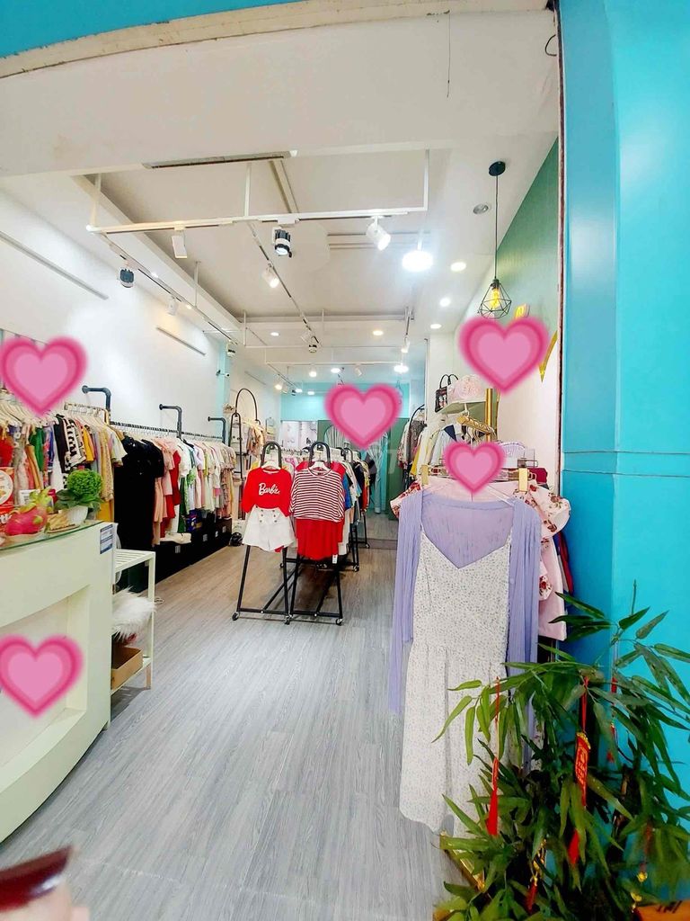 Cần Sang Shop Thời Trang Mặt Giá Rẻ , Đường Lớn Trung Tâm Quận Tân Phú