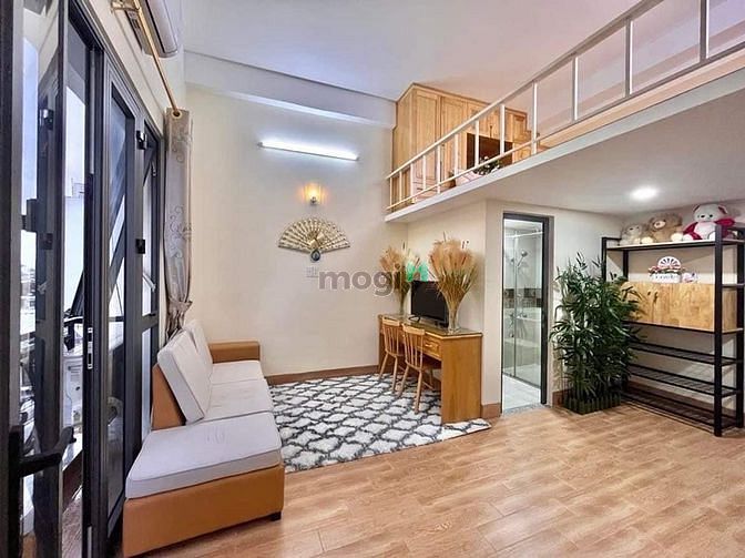 Duplex With Big Door, Super Airy Right On Nguyen Van Cu Bridge, D5