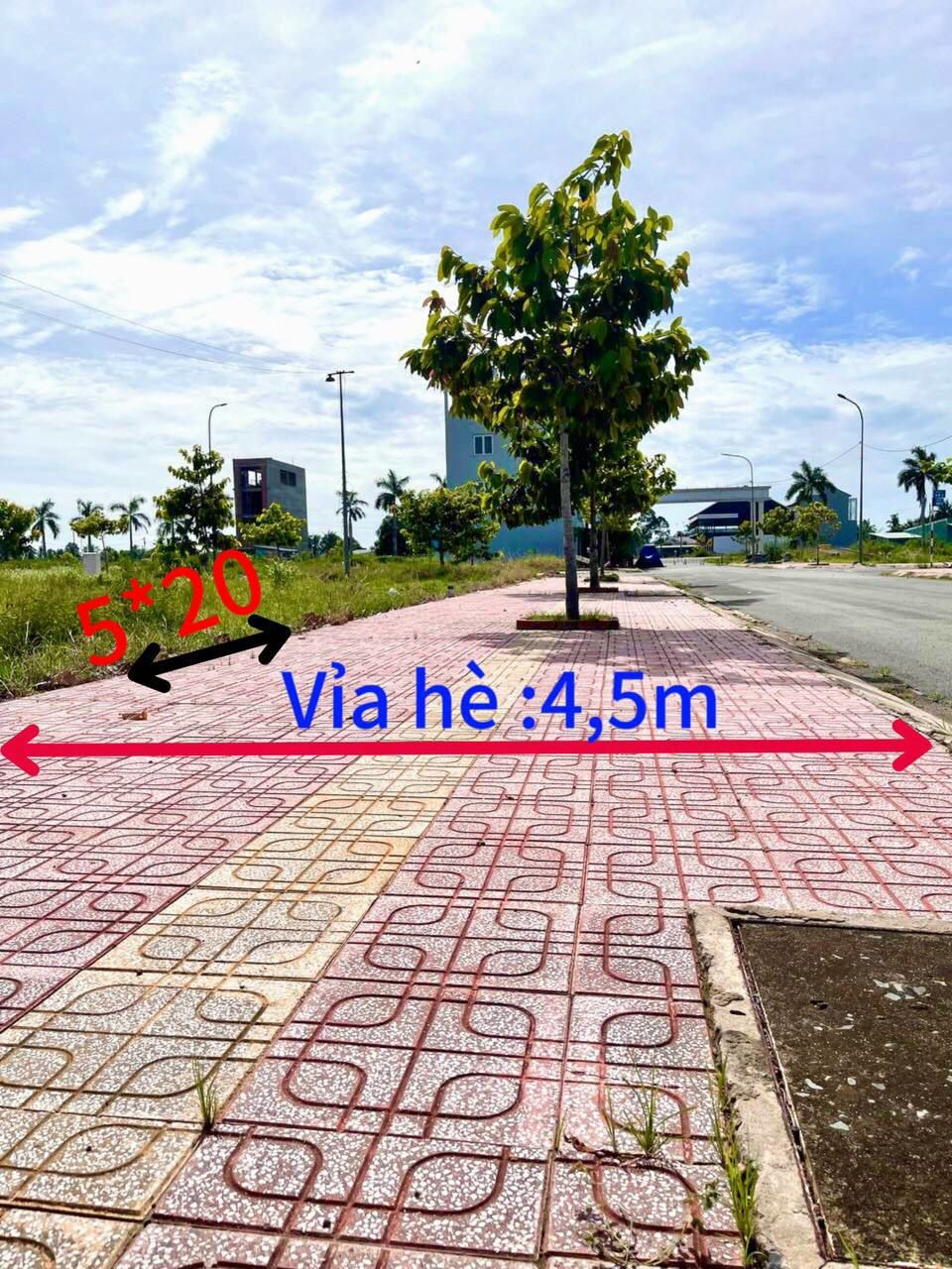 Bán Đất Xây Trọ Mặt Tiền Dt818, Thủ Thừa, Long An Sổ Hồng Cầm Tay Sang Tên Công Chứng Ngay